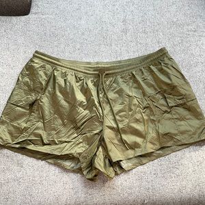 Offline by Aerie Windbreaker Shorts